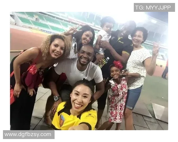 多利足球老婆的幸福生活揭秘与家庭背后的故事分享