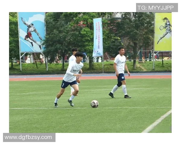 足球小子cos大赛精彩回顾与最佳作品分享让我们一起感受青春与热血的碰撞